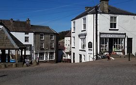 Town View Alston